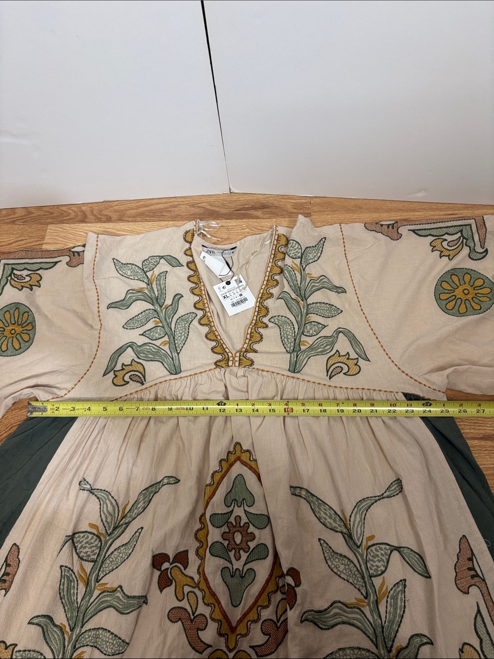 Zara embroidered dress size XL - Picture 7 of 16